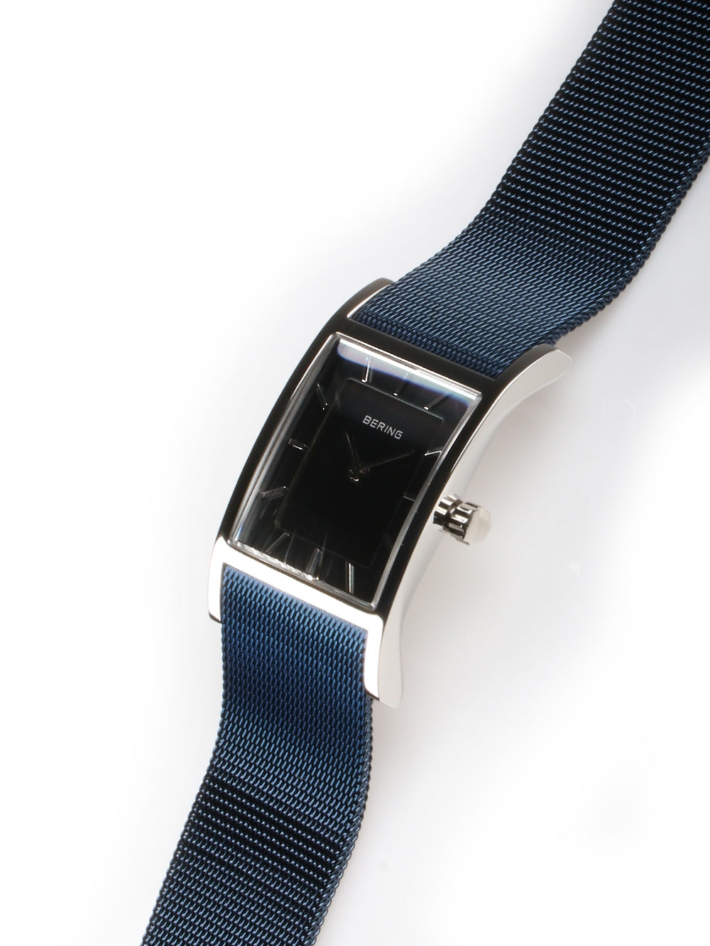 Bering 10426-307-S Classic moteriškas laikrodis 26mm 3 ATM