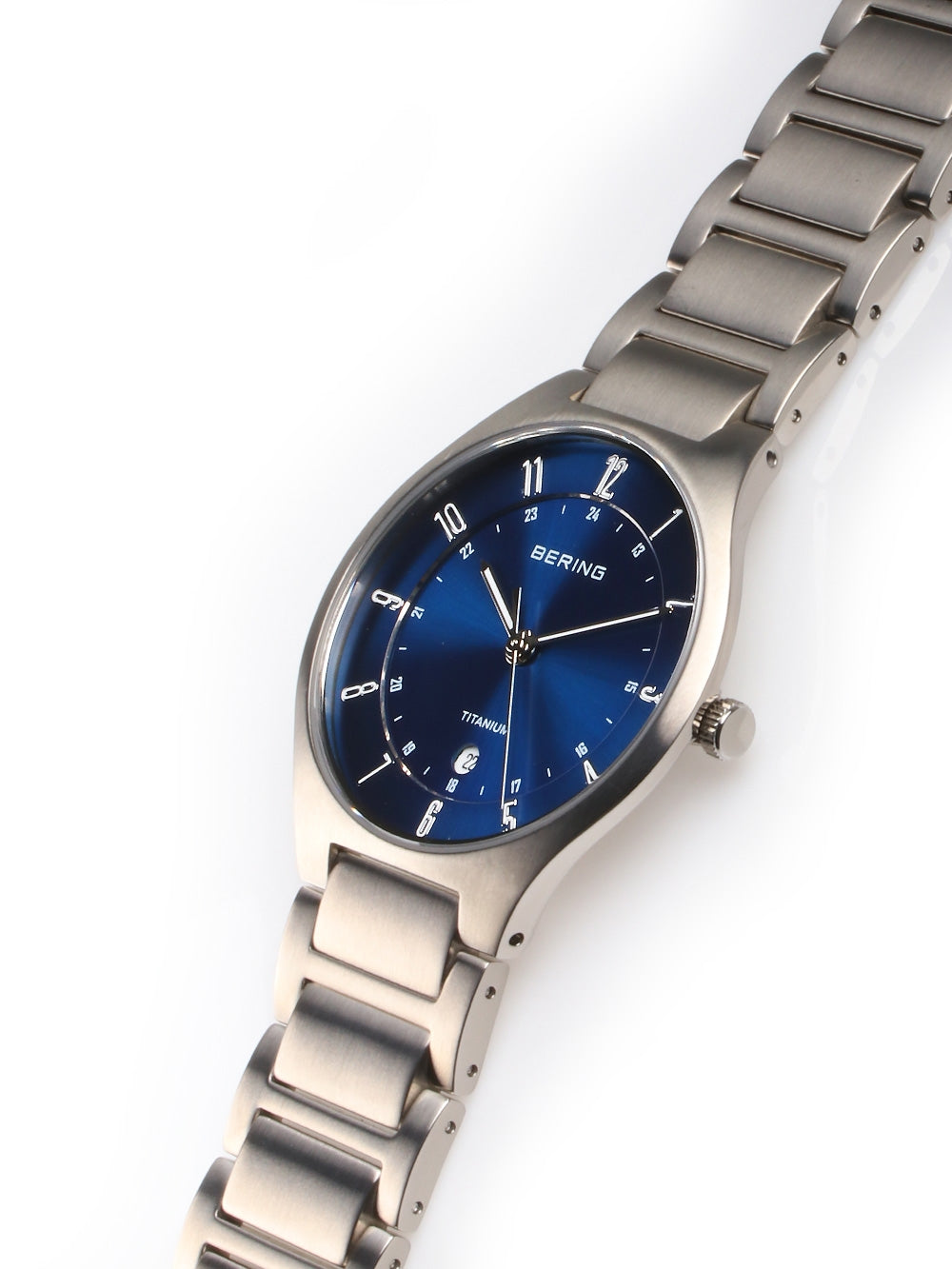 Bering 11739-707 Titanium vyriškas laikrodis 39mm 5 ATM