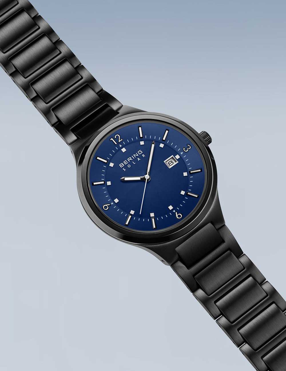 Bering 14442-727 vyriškas laikrodis Slim-Solar 42mm 5ATM