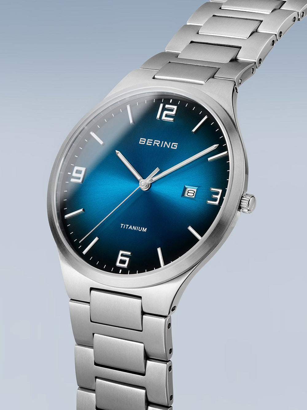 Bering 15240-777 vyriškas laikrodis Titanium vyriškas laikrodis 40mm 5ATM