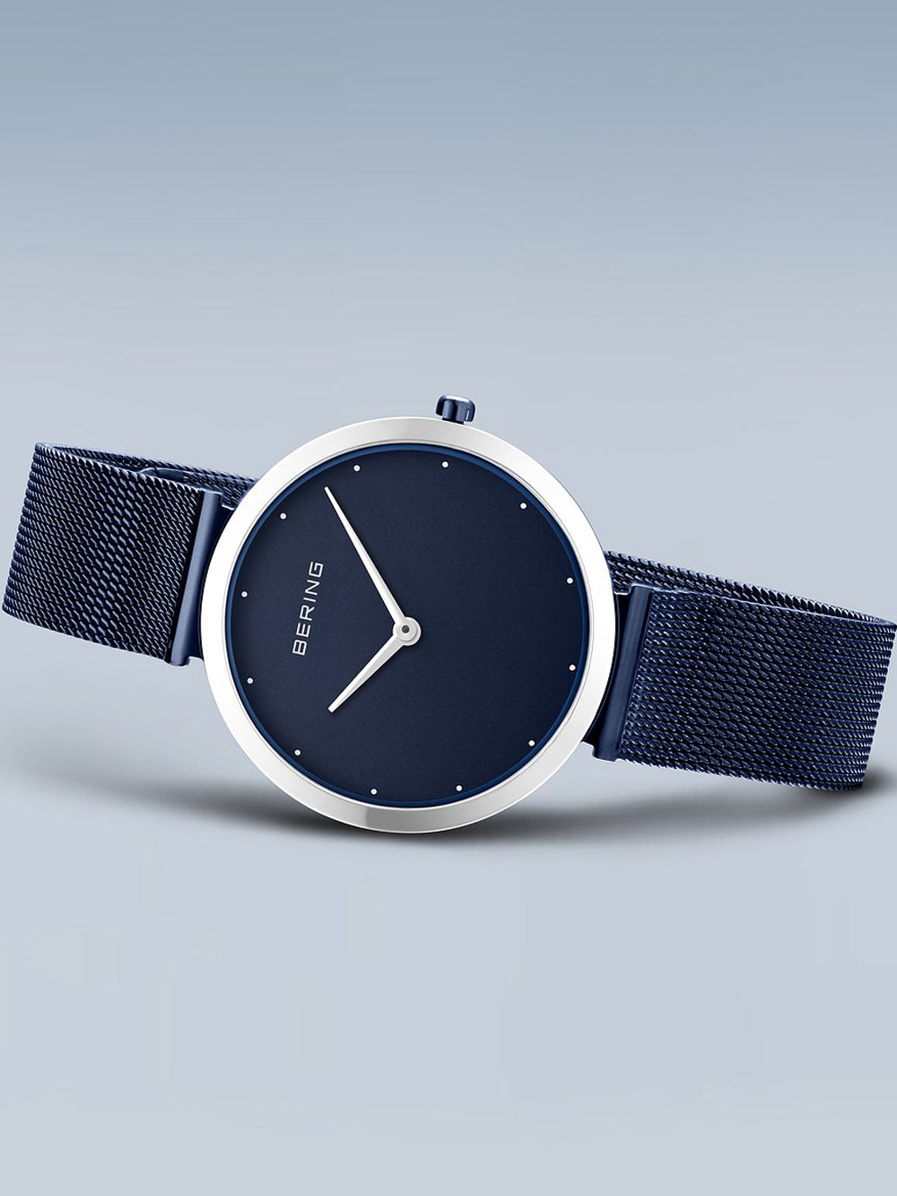 Bering 18132-397 moteriškas laikrodis classic 32mm 3ATM