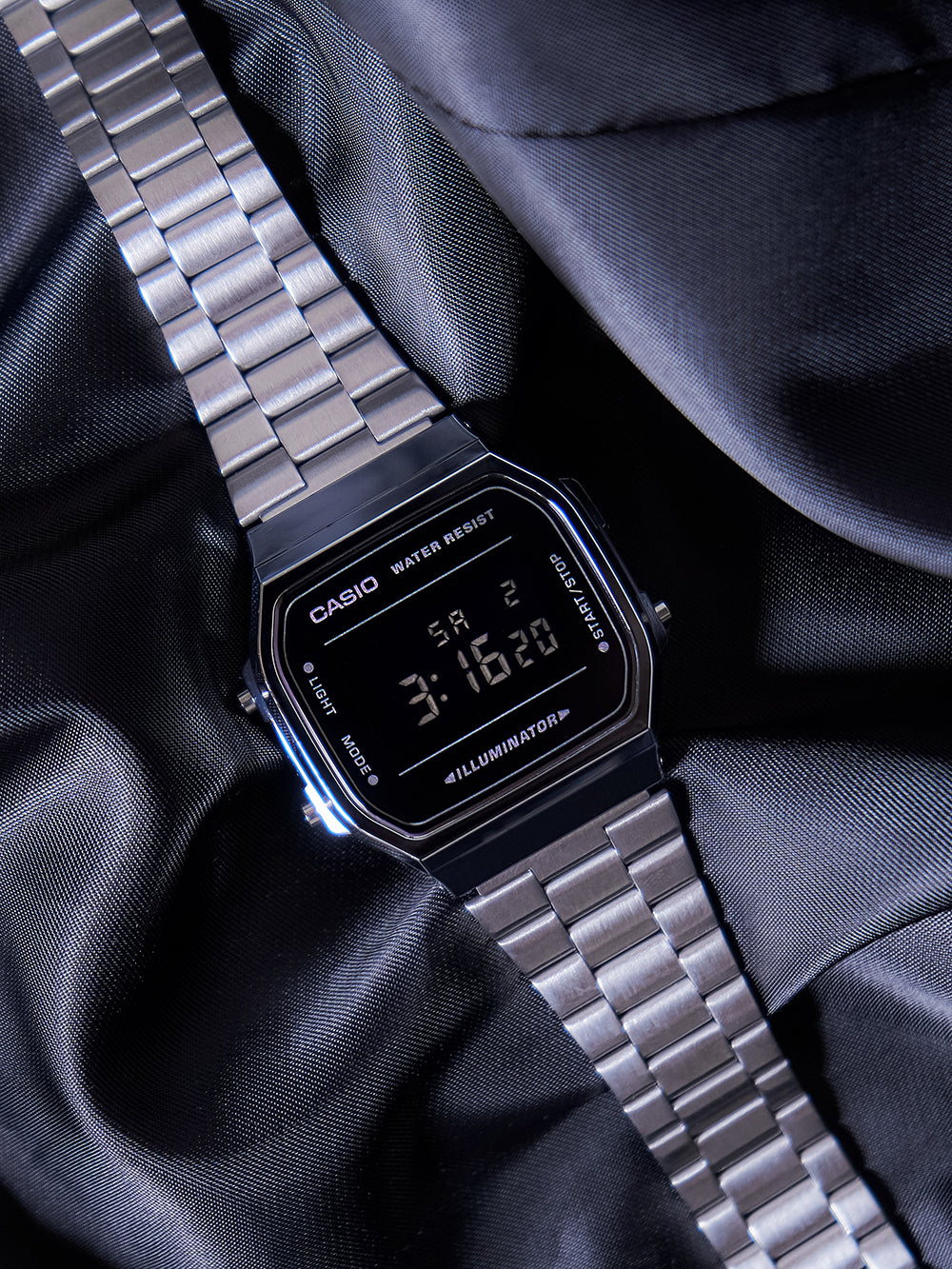 Casio A168WEM-1EF Vintage Iconic 36mm