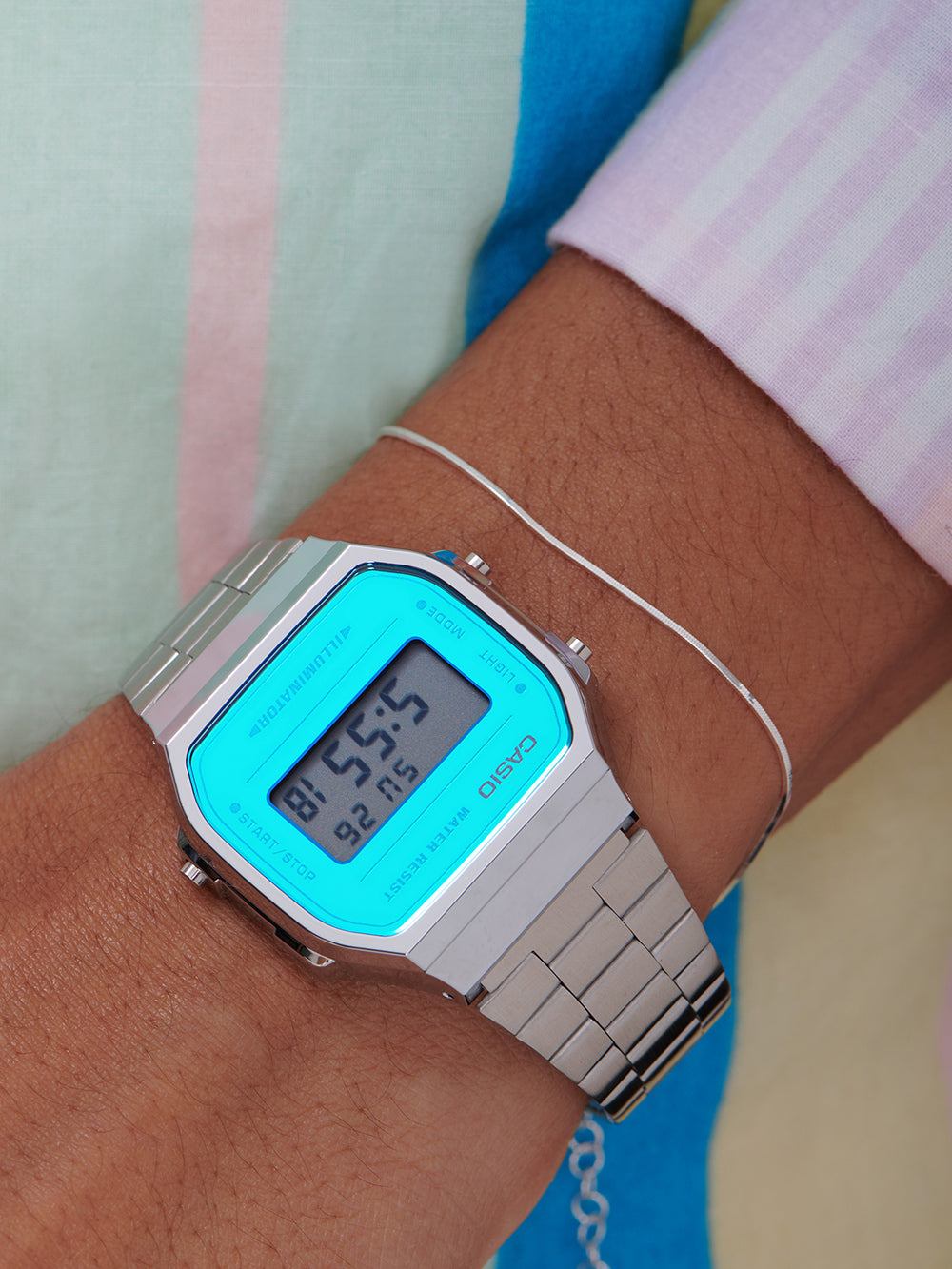 Casio A168WEM-2EF Vintage Iconic 36mm