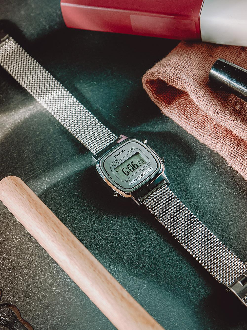 Casio LA670WEM-7EF Vintage Mini moteriškas laikrodis 25mm