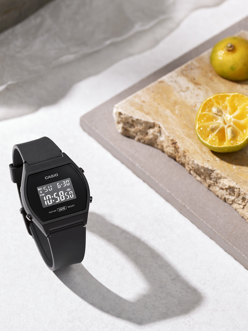 Casio LW-204-1BEF Collection moteriškas laikrodis 35mm