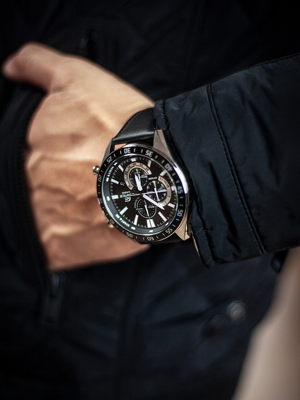 Casio EFV-620L-1AVUEF Edifice vyriškas laikrodis 48mm 10ATM