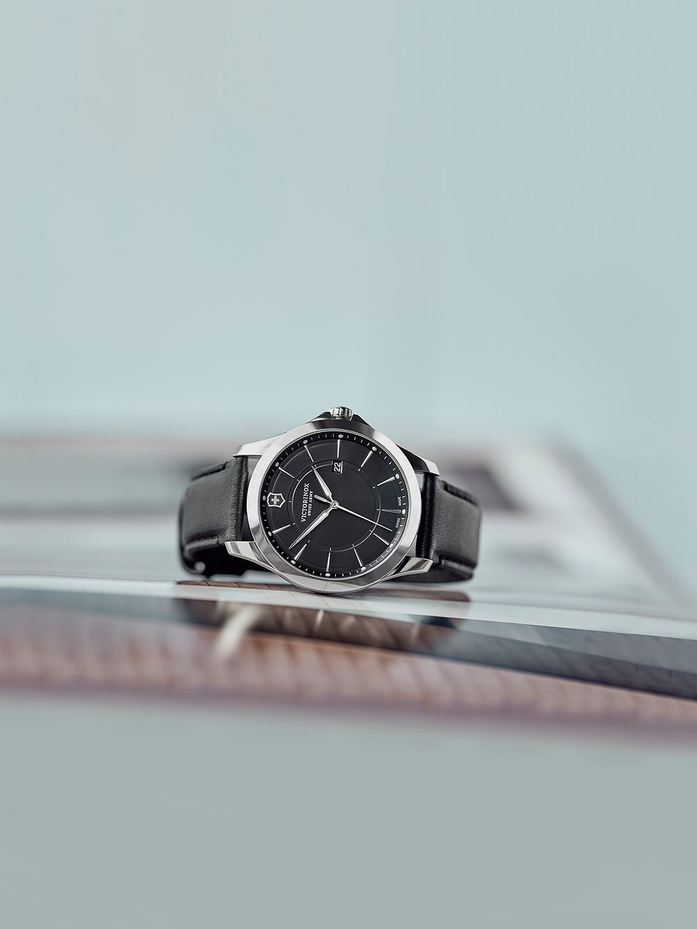 Victorinox 241904 Alliance vyriškas laikrodis 40mm 10ATM