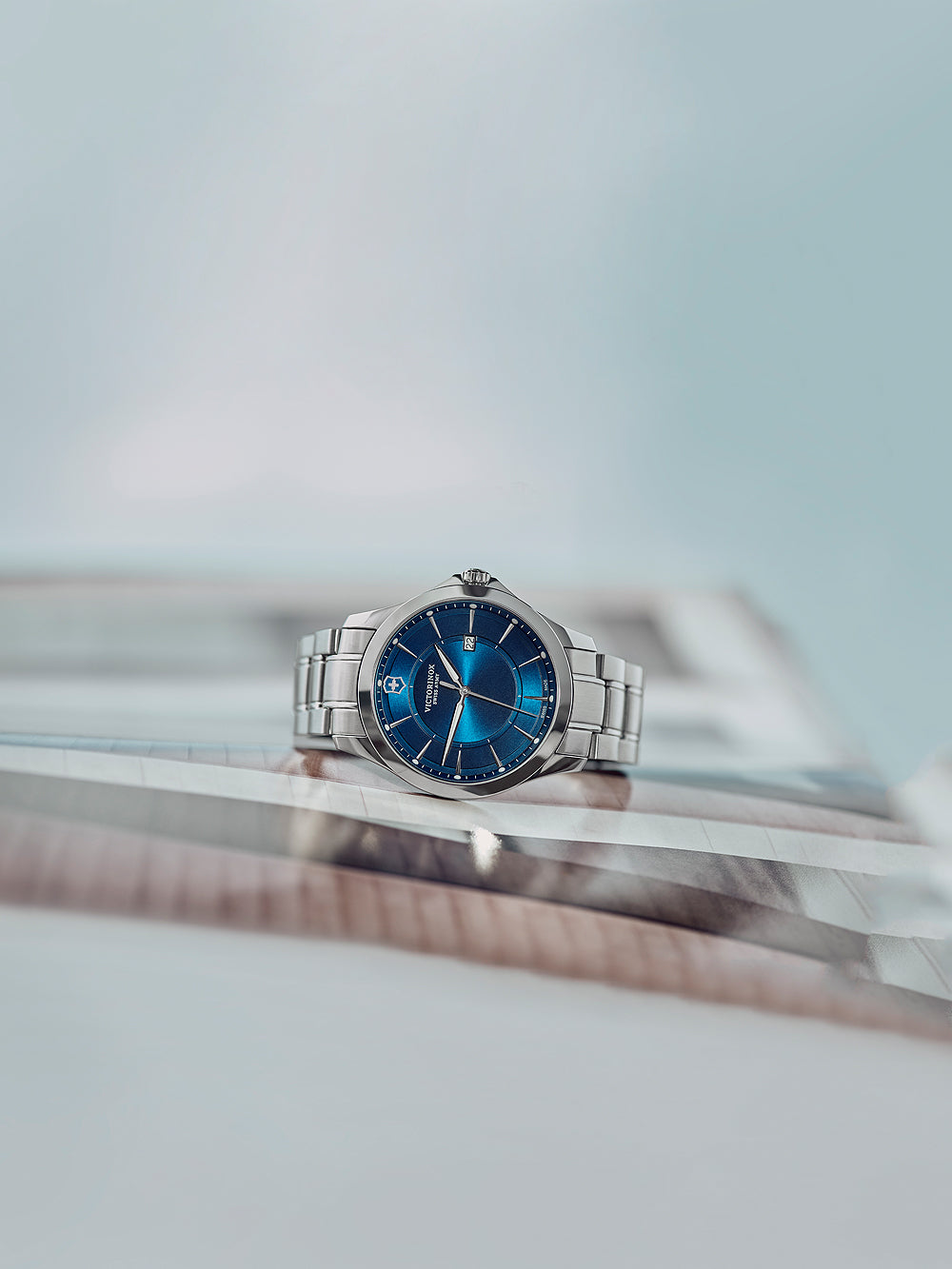 Victorinox 241910 Alliance vyriškas laikrodis 40mm 10ATM