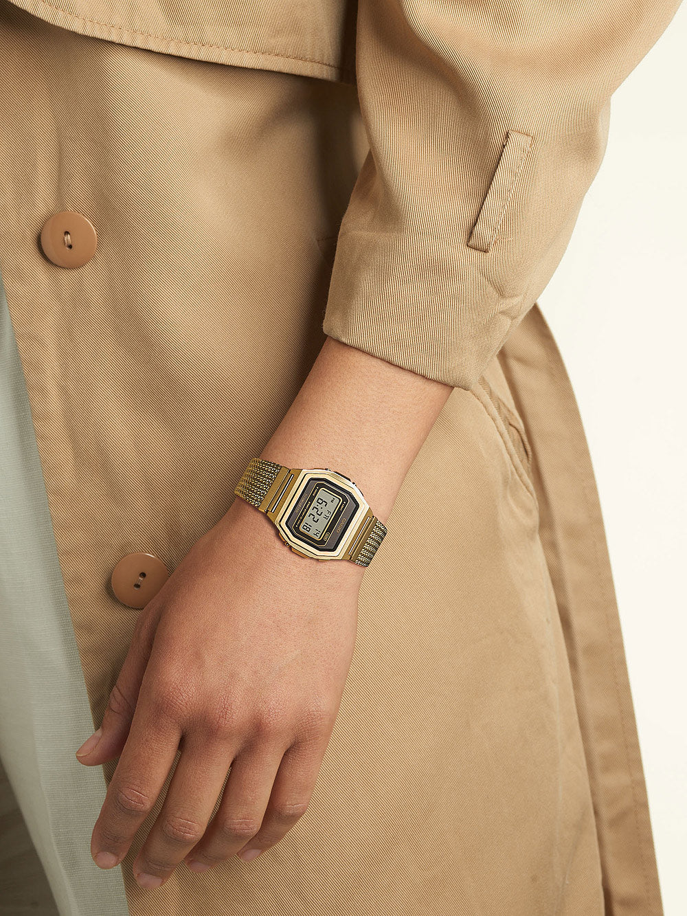 Casio A1000MGA-5EF Vintage Unisex 38mm
