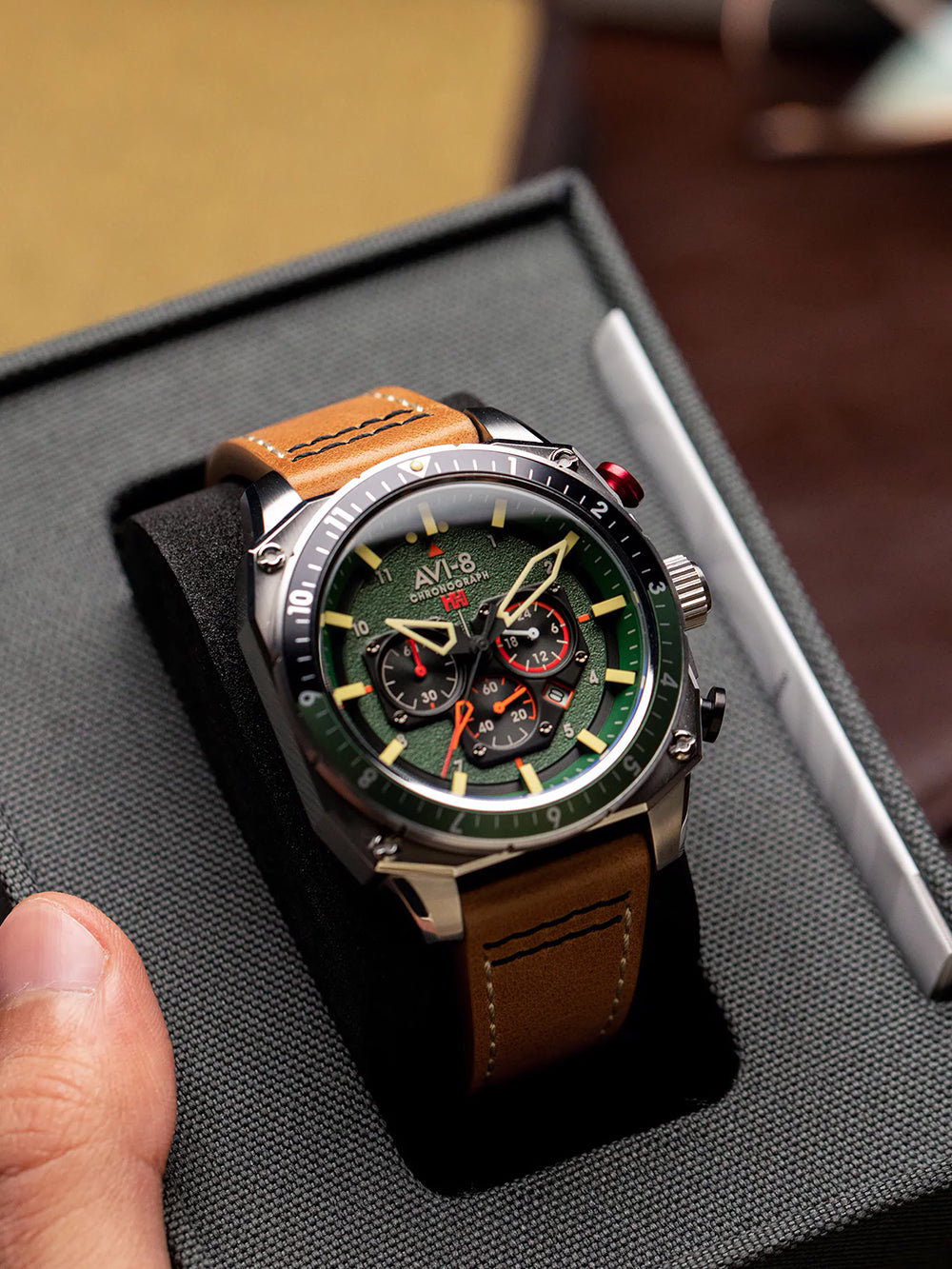 AVI-8 AV-4100-01 vyriškas laikrodis Hawker Hunter Dual Time Chronograph 43mm 5ATM
