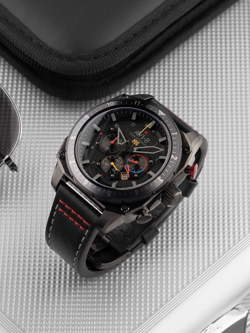 AVI-8 AV-4100-04 vyriškas laikrodis Hawker Hunter Dual Time Chronograph 43mm 5ATM