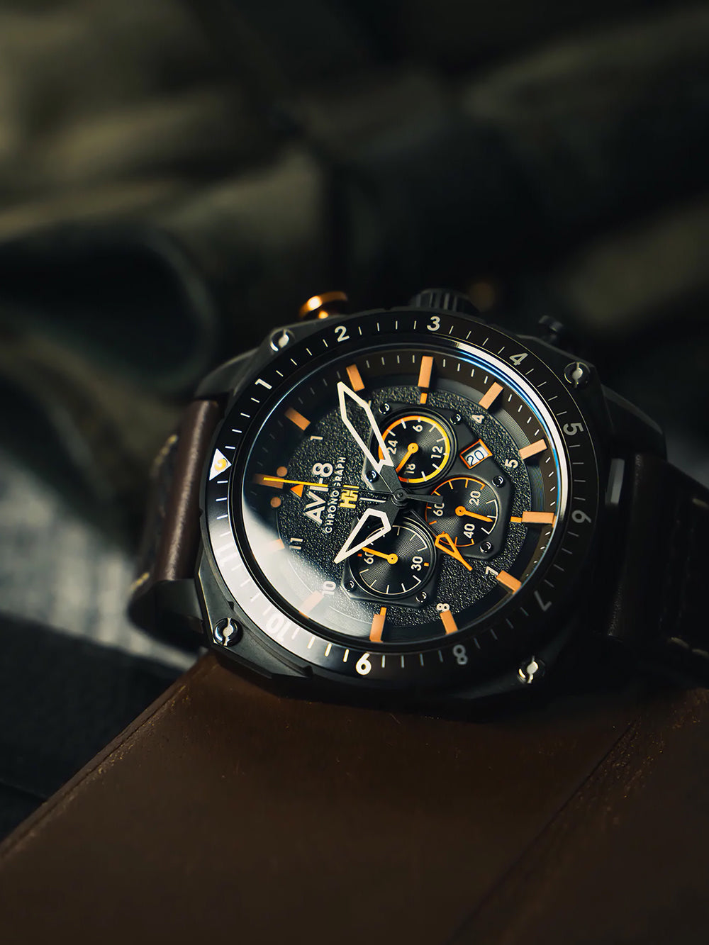 AVI-8 AV-4100-08 vyriškas laikrodis Hawker Hunter Dual Time Chronograph 43mm 5ATM