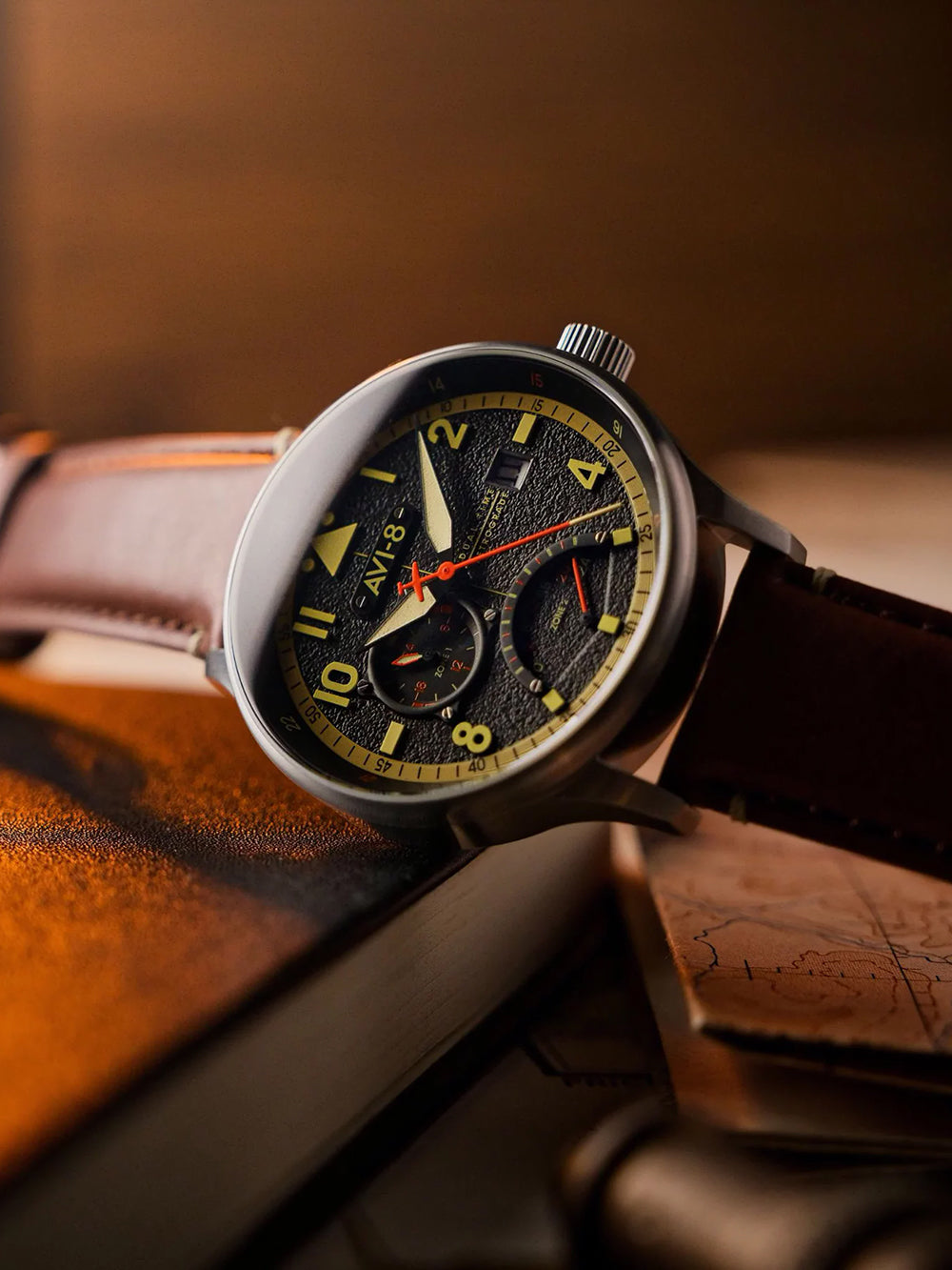AVI-8 AV-4101-0B vyriškas laikrodis Hawker Hurricane McKellar Dual Time 44mm 5ATM