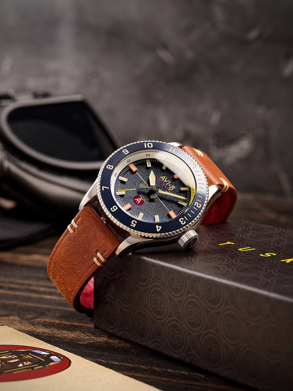 AVI-8 AV-4103-02 Tuskegee Airmen Limited Edition vyriškas laikrodis 40mm 5ATM
