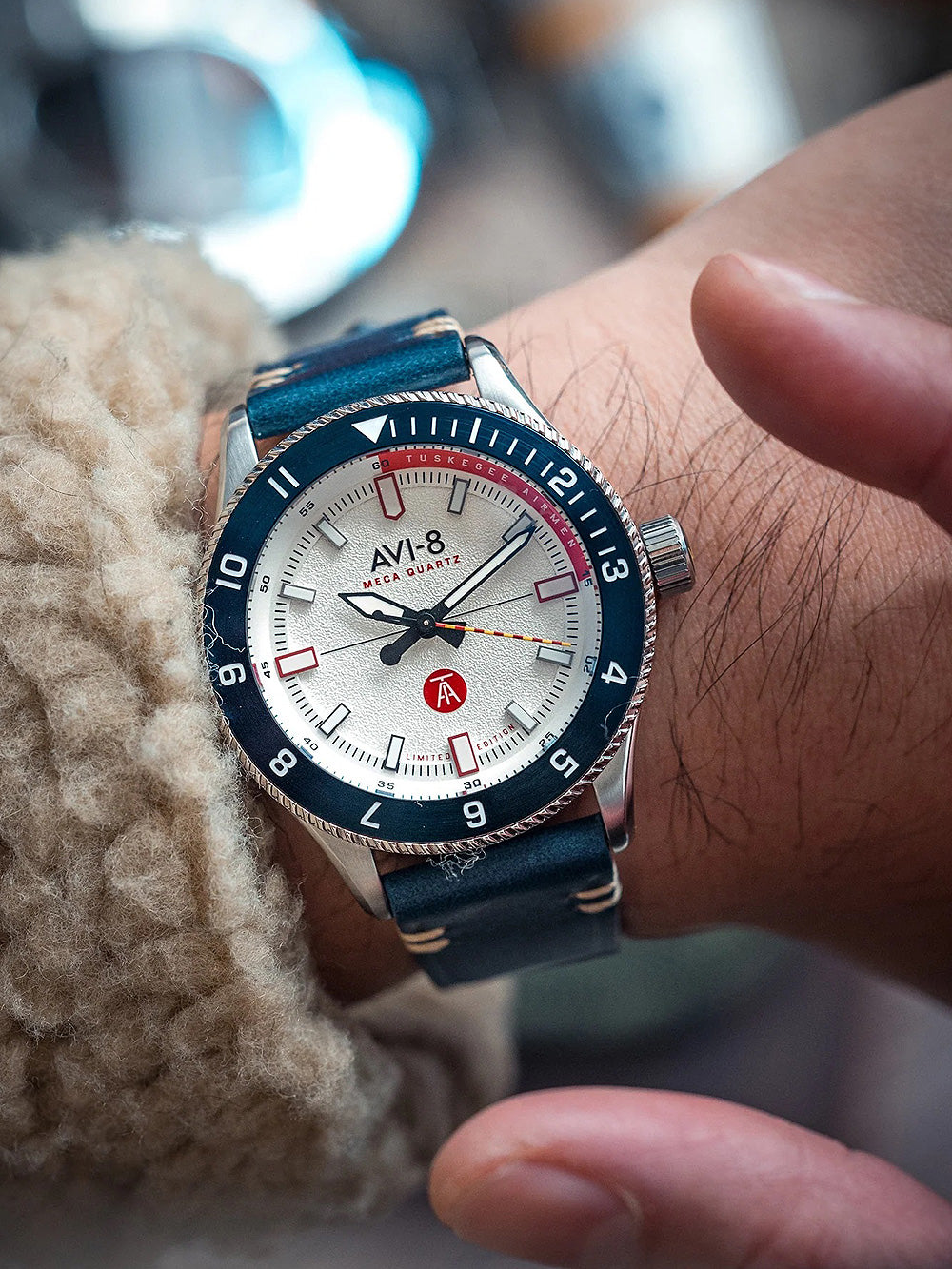 AVI-8 AV-4103-03 Tuskegee Airmen Limited Edition vyriškas laikrodis 40mm 5ATM