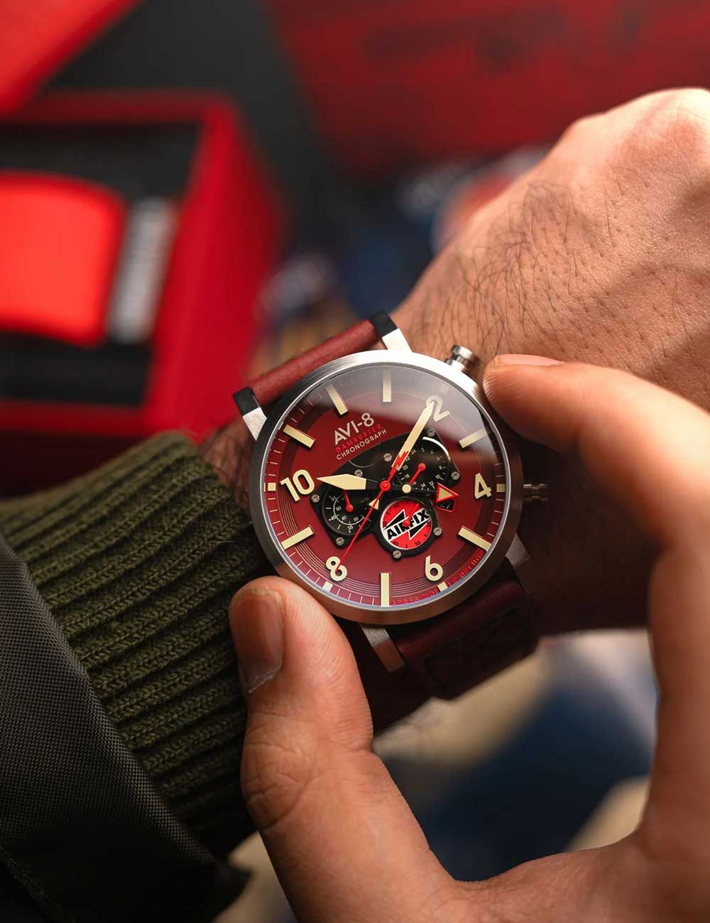 AVI-8 AV-4107-04 vyriškas laikrodis Dambuster Gibson Dual-Time Chronograph 43mm 5ATM