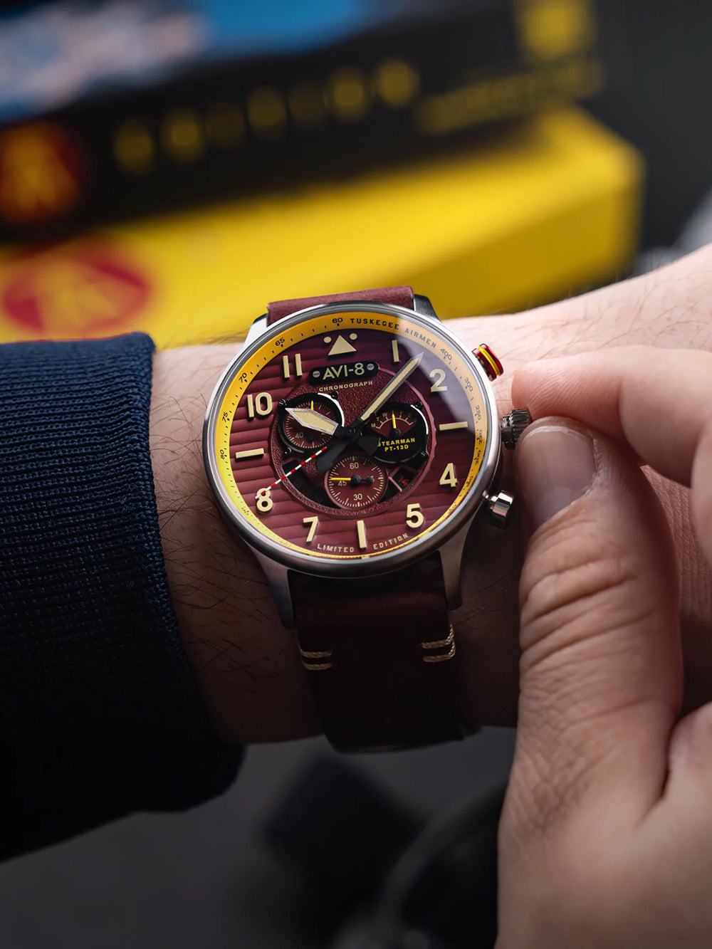 AVI-8 AV-4109-02 vyriškas laikrodis Flyboy Spirit of Tuskegee Limited Chrono 44mm 5ATM