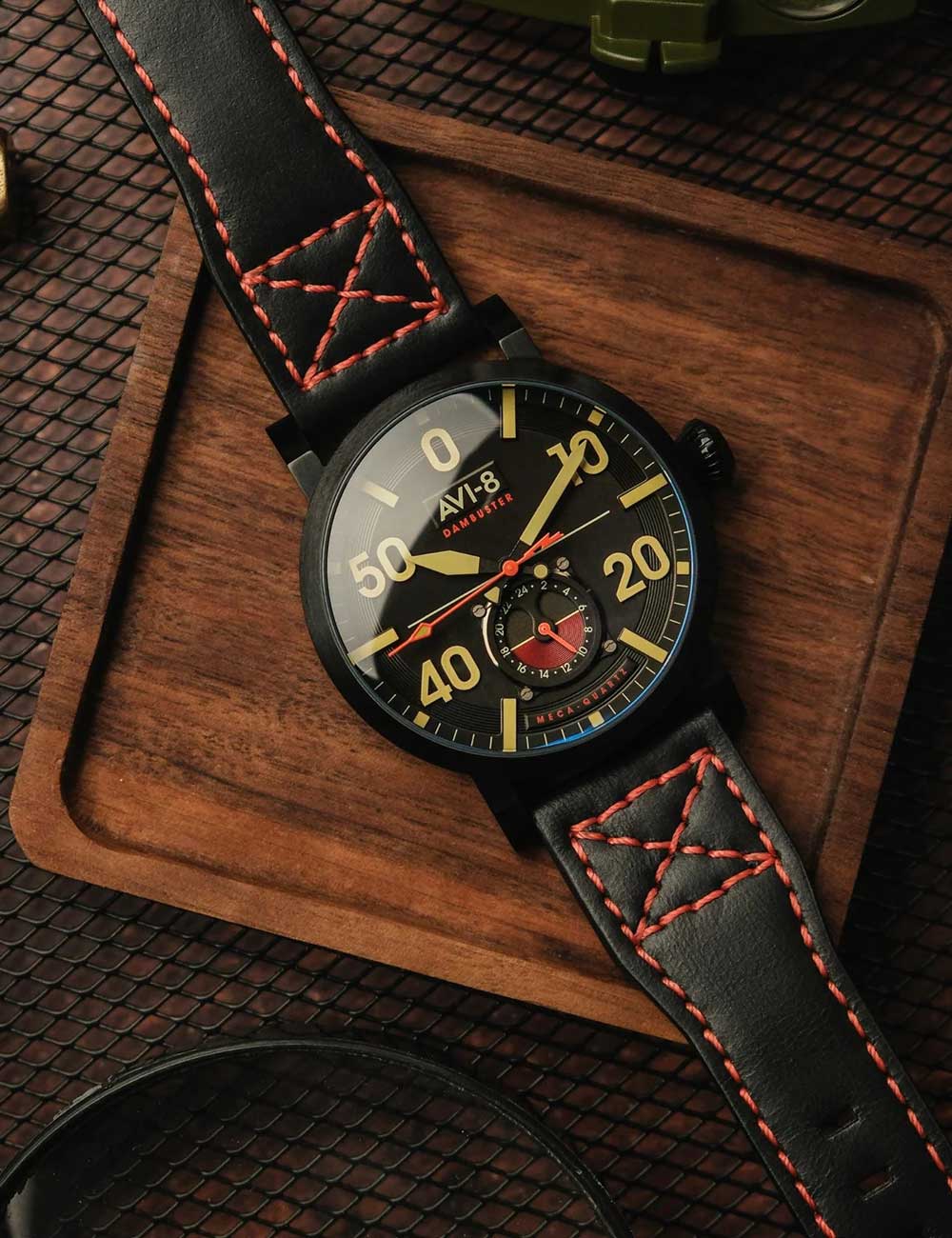 AVI-8 AV-4113-03 vyriškas laikrodis Dambuster Chadwick 43mm 5ATM