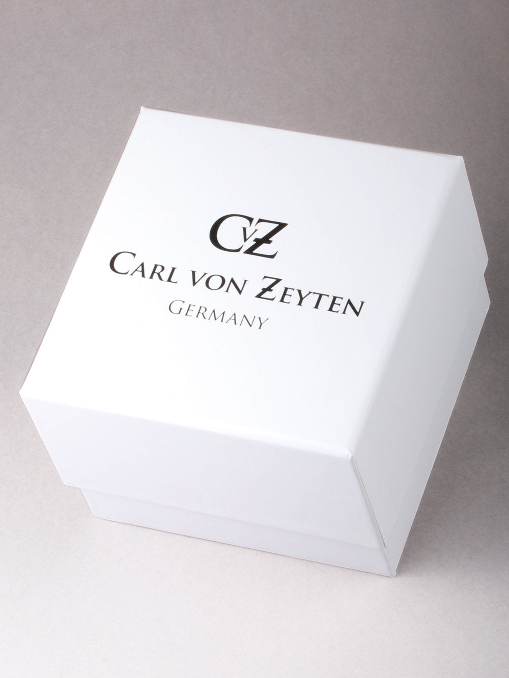 Carl von Zeyten CVZ0063SLS Freiburg Automatic Dual Time 44mm 10ATM