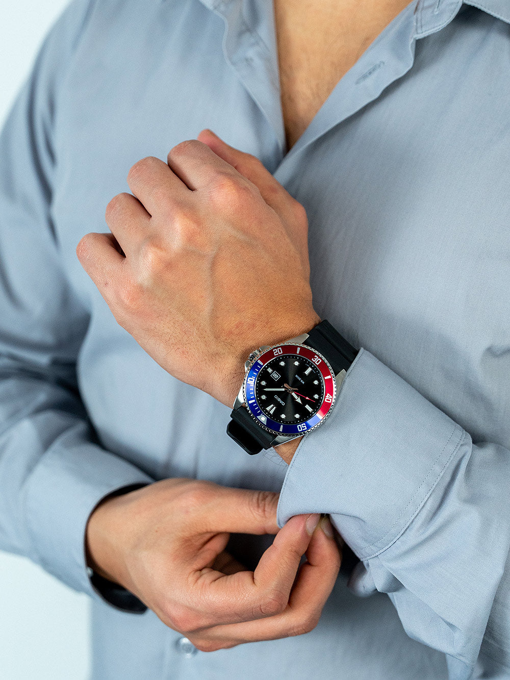 Casio MDV-107-1A3VEF Collection vyriškas laikrodis 44mm 20ATM