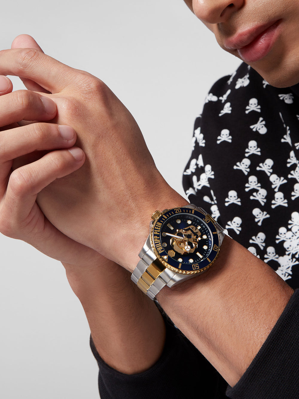 Philipp Plein PWOAA0722 The $kull Diver 44mm 10ATM