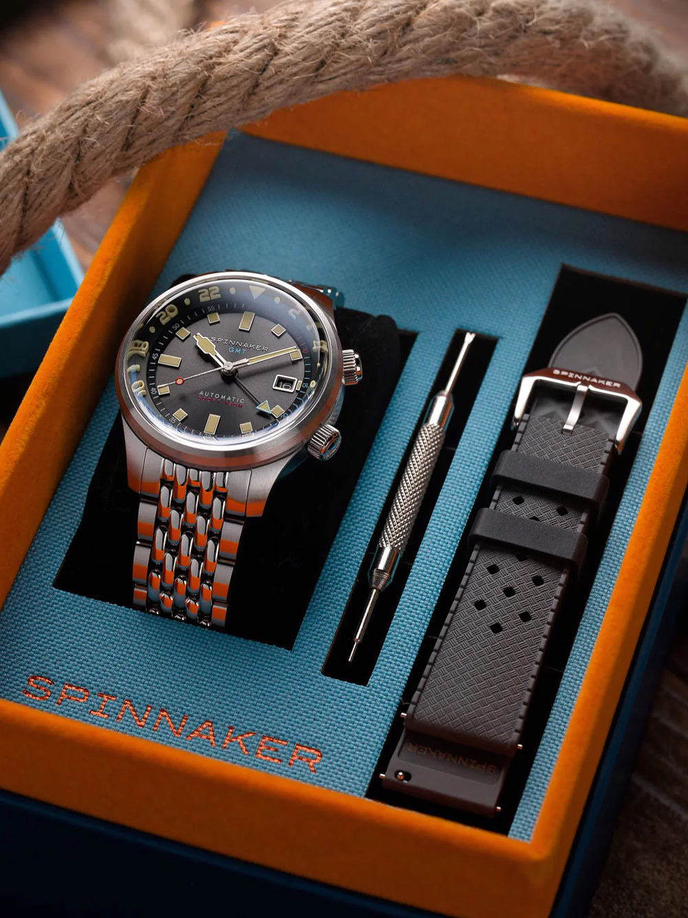 Spinnaker SP-5121-33 vyriškas laikrodis Bradner GMT Automatic 42mm 18ATM