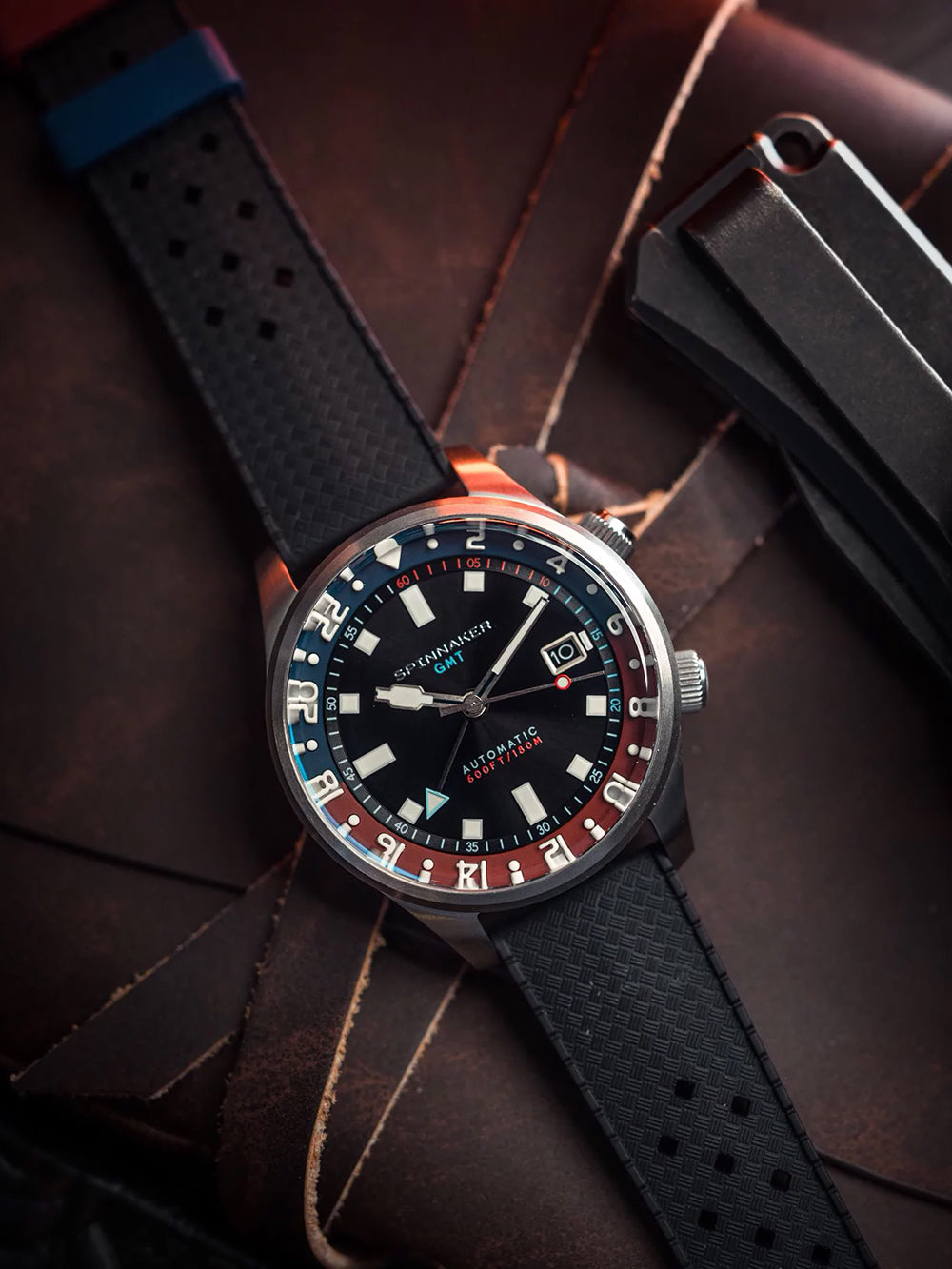 Spinnaker SP-5121-55 vyriškas laikrodis Bradner GMT Automatic 42mm 18ATM