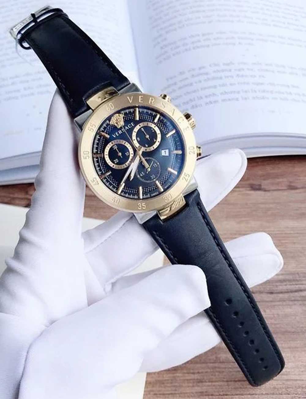 Versace VEPY00320 vyriškas laikrodis Urban Mystique Chrono 44mm 5ATM