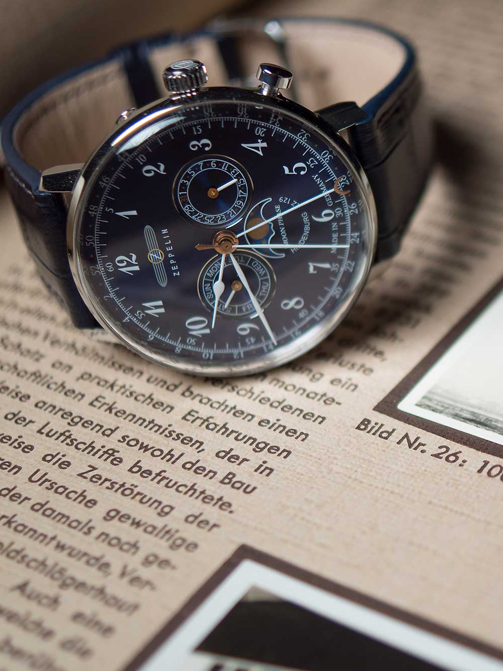 Zeppelin 7036-3 Hindenburg LZ129 men`s laikrodis moon phase 40mm 3ATM