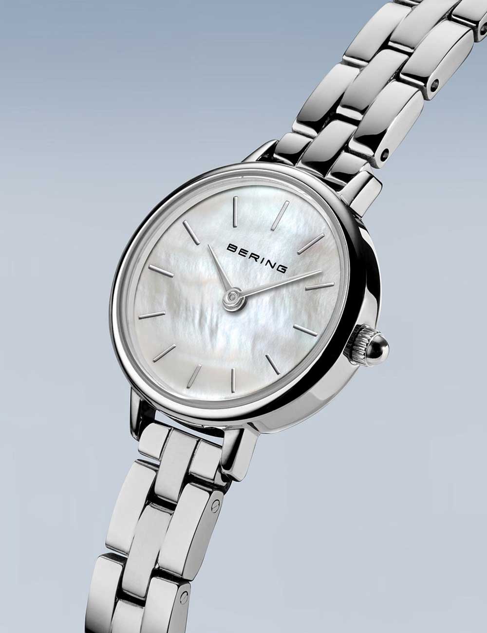 Bering 11022-704 Classic moteriškas laikrodis 22mm 3ATM