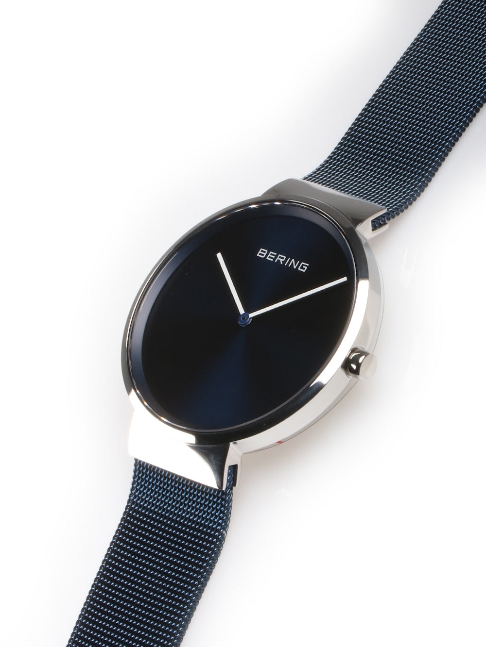 Bering 14539-307 Classic moteriškas laikrodis 39mm 5 ATM