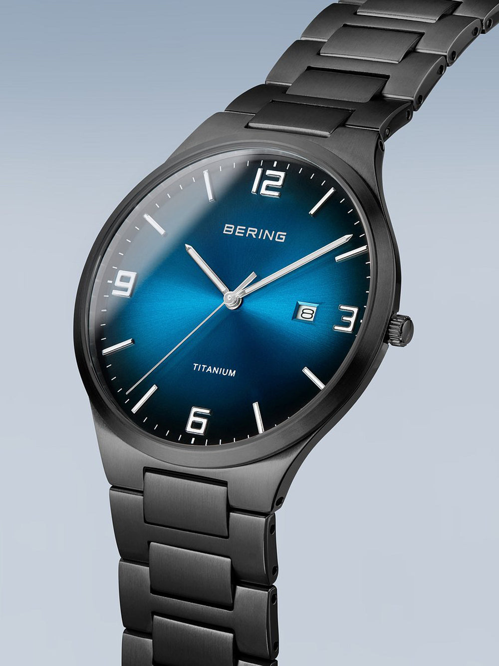 Bering 15240-727 vyriškas laikrodis Titanium vyriškas laikrodis 40mm 5ATM