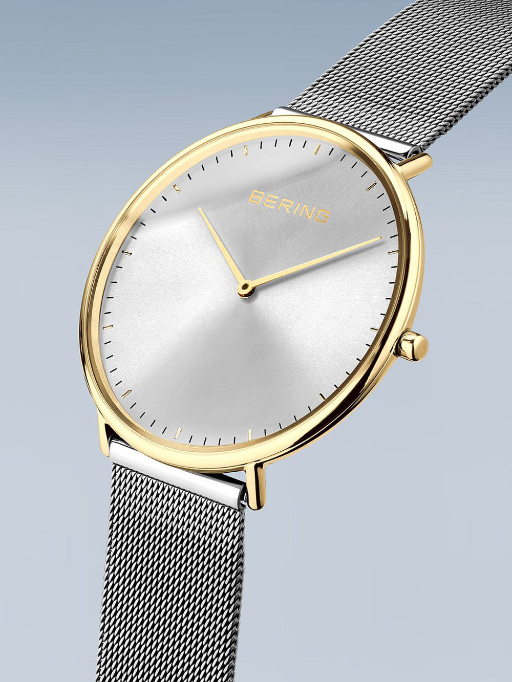 Bering 15739-010 Ultra Slim unisex 39mm 3ATM