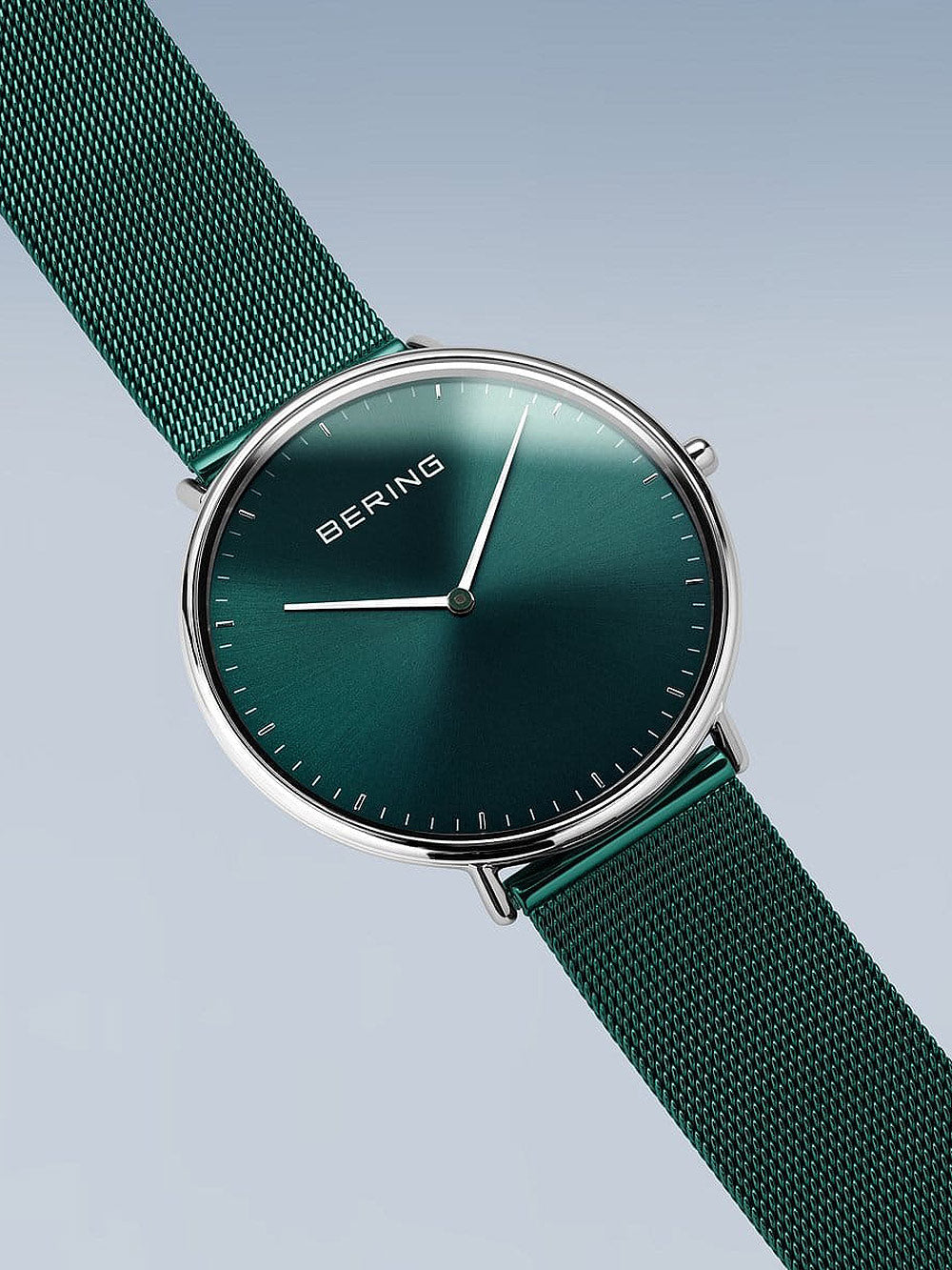 Bering 15739-808 Unisex laikrodis Ultra Slim 39mm 3ATM