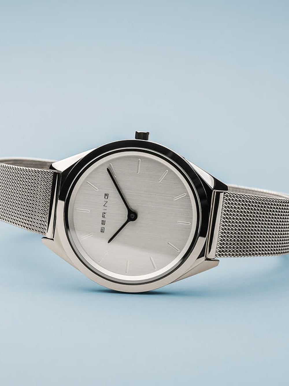Bering 17031-000 Ultra Slim moteriškas laikrodis 31mm 3ATM
