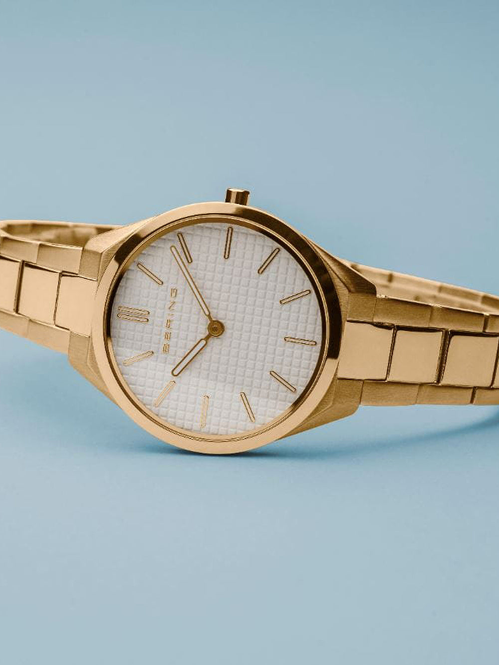 Bering 17231-734 Ultra Slim moteriškas laikrodis 31mm 3ATM