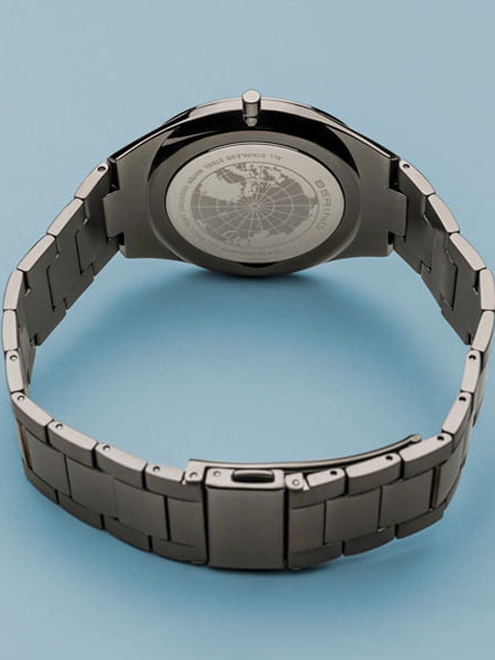 Bering 17240-777 Ultra Slim vyriškas laikrodis 40mm 3ATM