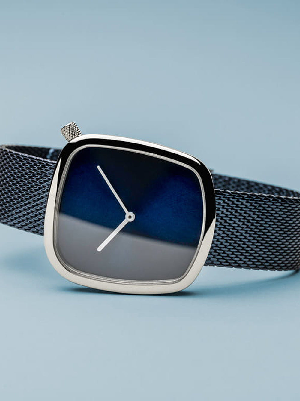 Bering 18034-307 Pebble moteriškas laikrodis 34mm 3ATM