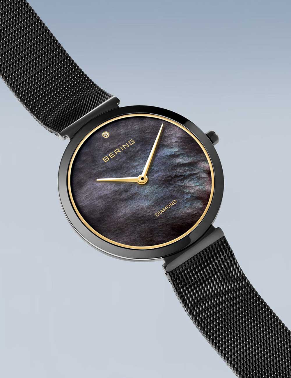 Bering 18132-132 Classic moteriškas laikrodis 32mm 3ATM