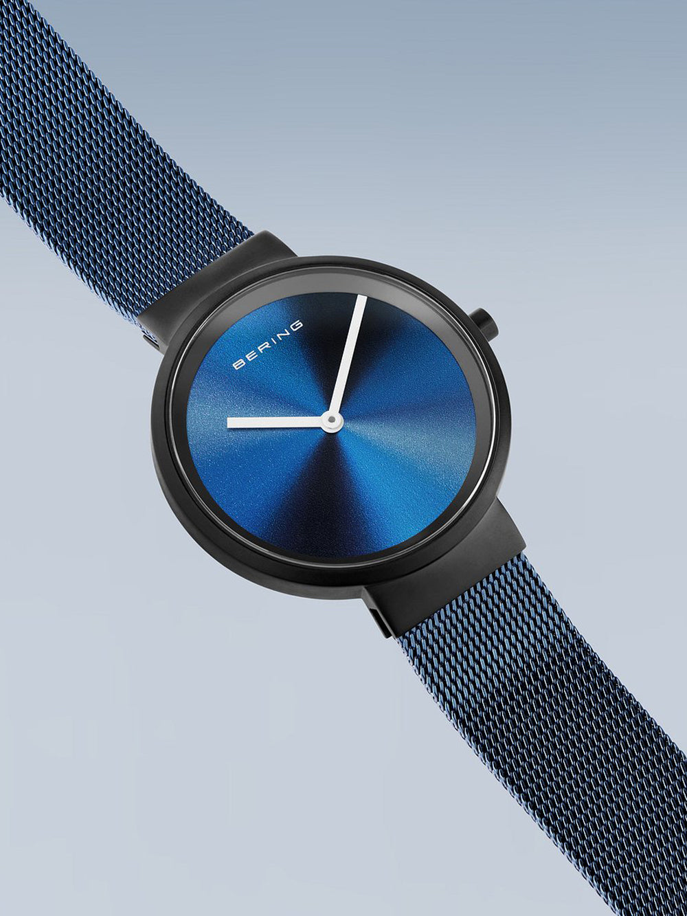 Bering 19031-327 moteriškas laikrodis classic 31mm 5ATM