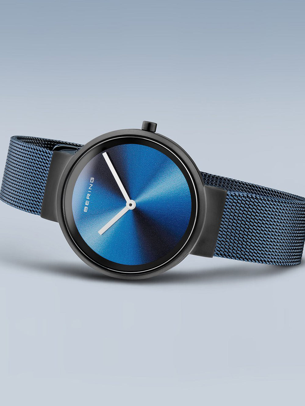 Bering 19031-327 moteriškas laikrodis classic 31mm 5ATM