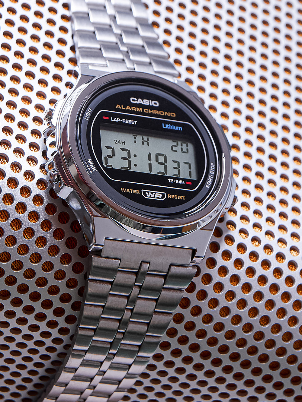 Casio A171WE-1AEF Vintage Round 36mm