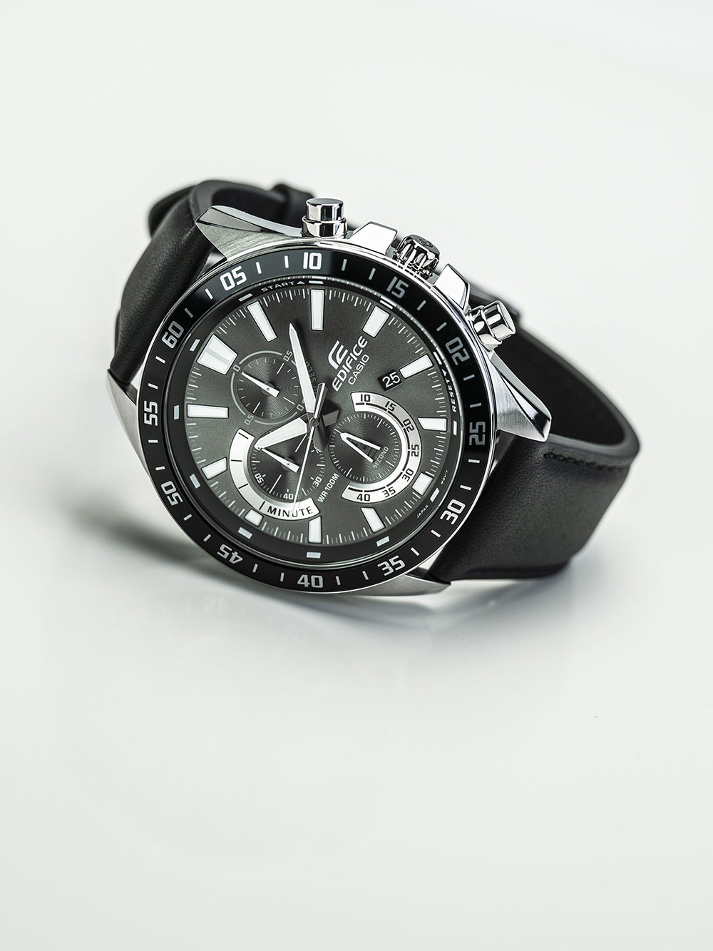 Casio EFV-620L-1AVUEF Edifice vyriškas laikrodis 48mm 10ATM