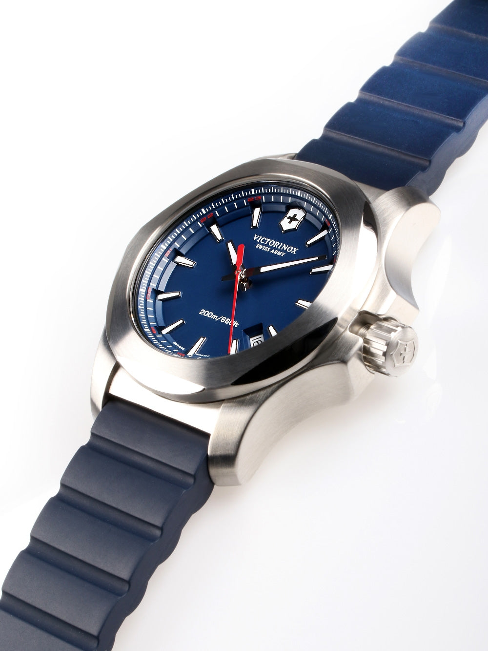 Victorinox 241688.1 I.N.O.X. vyriškas laikrodis 43mm 20 ATM