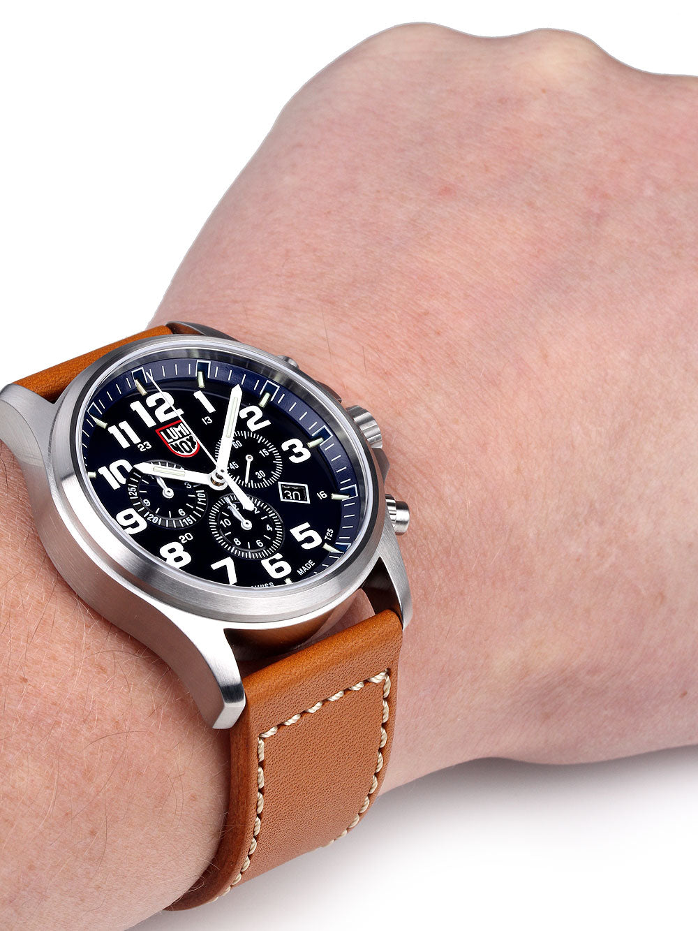 Luminox XL.1944 Atacama Field Alarm Chronograph 1940 Series 45mm 100M