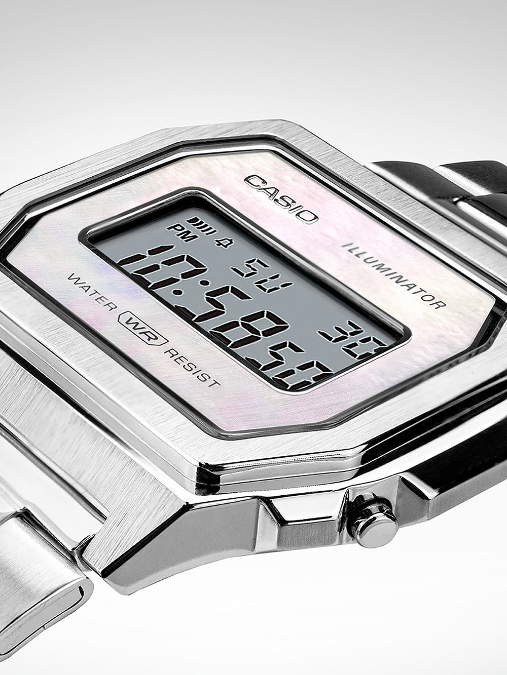 Casio A1000D-7EF Vintage Iconic 38mm