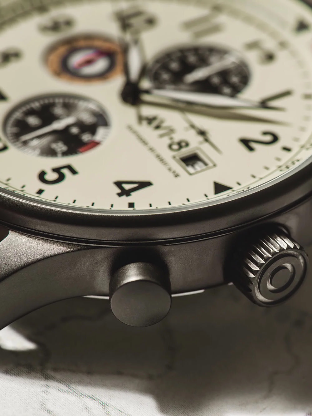 AVI-8 AV-4011-0C vyriškas laikrodis Hawker Hurricane Classic Chronograph 43mm 5ATM