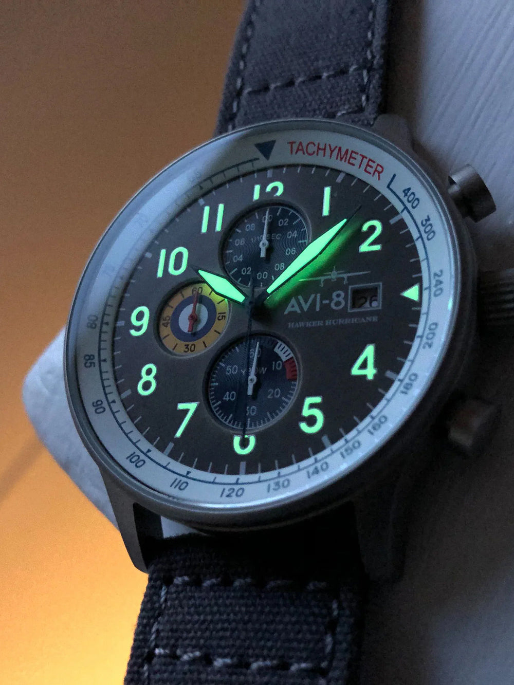 AVI-8 AV-4011-0F vyriškas laikrodis Hawker Hurricane Classic Chronograph 43mm 5ATM