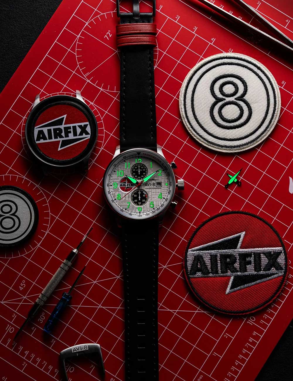 AVI-8 AV-4011-1C vyriškas laikrodis Hawker Hurricane Chronograph 42mm 5ATM