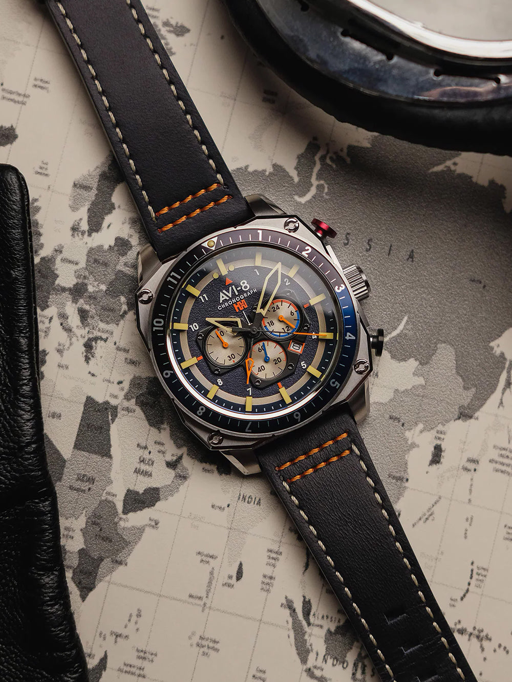 AVI-8 AV-4100-02 vyriškas laikrodis Hawker Hunter Dual Time Chronograph 43mm 5ATM